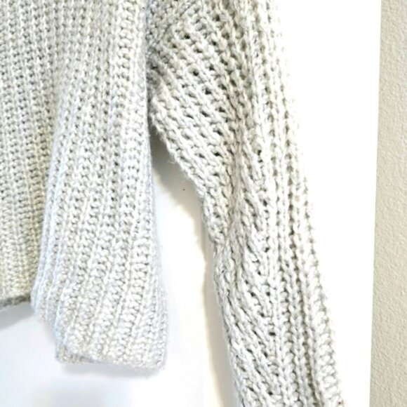 Express Women's Sweater Size Medium Light Blue Grey Chunky Knit High Neck Preppy - Picture 3 of 15